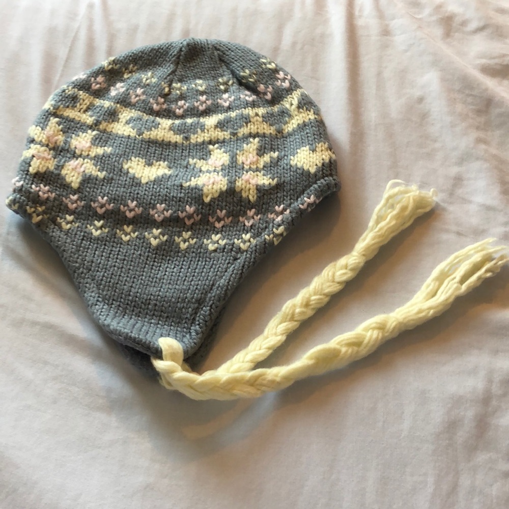Grey Patterned Hat